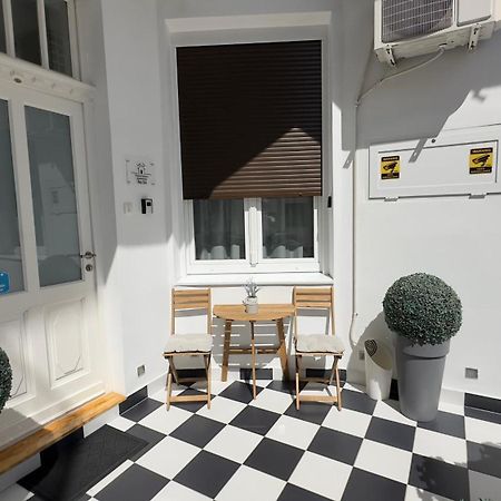 Theatre Square Apartments Novi Sad Exterior foto
