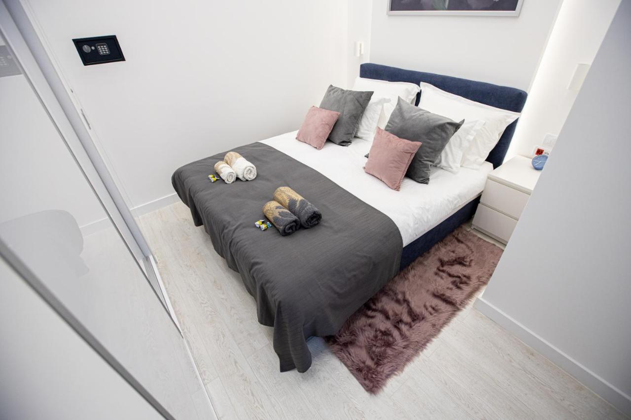 Theatre Square Apartments Novi Sad Exterior foto